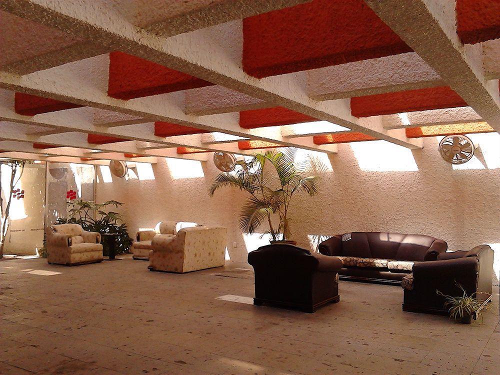 Hotel Las Pergolas Guadalajara Kültér fotó