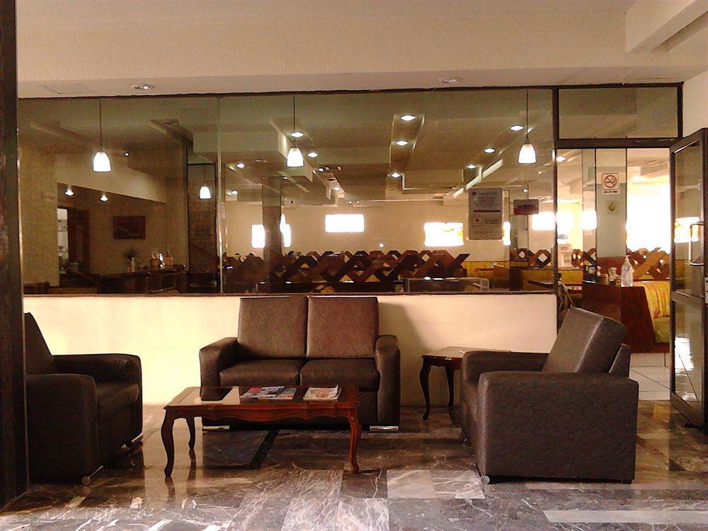 Hotel Las Pergolas Guadalajara Kültér fotó